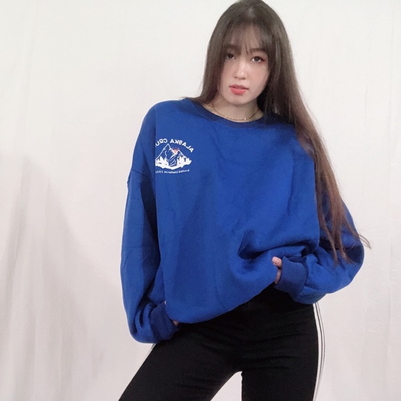 NWT Cobalt Blue Crewneck Oversized Sweatshirt - Picture 4 of 7
